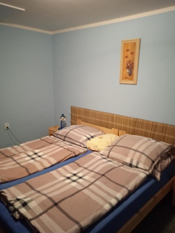 Ubytovani V Soukromi Na Podluzi Josefov Exteriör bild